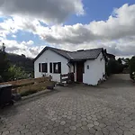 Jagdhaus Holtebock * Winterberg