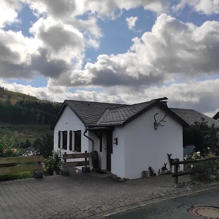 Jagdhaus Holtebock * Winterberg